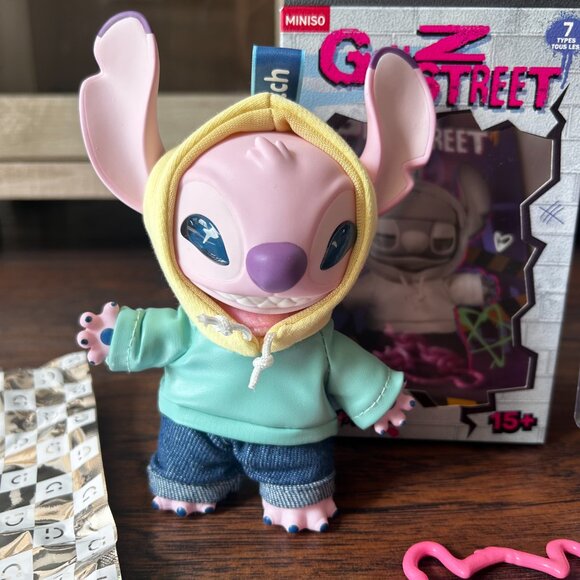 FUNKY- Gen Z Stitch- Disney Miniso AUTHENTIC - Picture 6 of 11